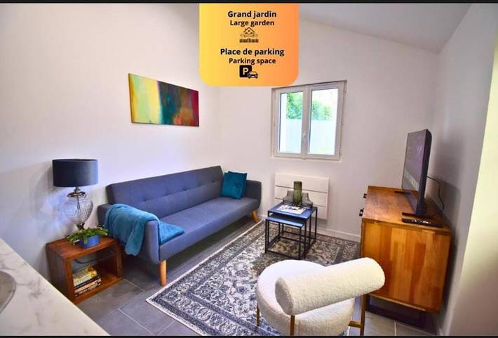 Gîte pour 3 personnes, avec terrasse dans Mogneville