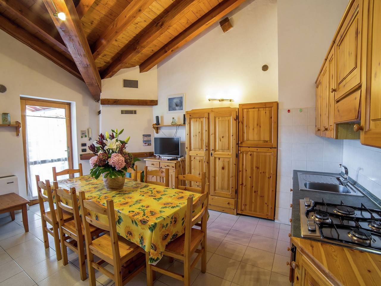 Appartement entier, Alpine Bliss : une retraite douillette in Località Filey, Antey-Saint-André