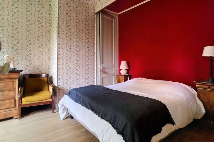 Location de vacances pour 11 personnes, avec terrasse et jardin à Saint-Étienne-la-Thillaye - 2