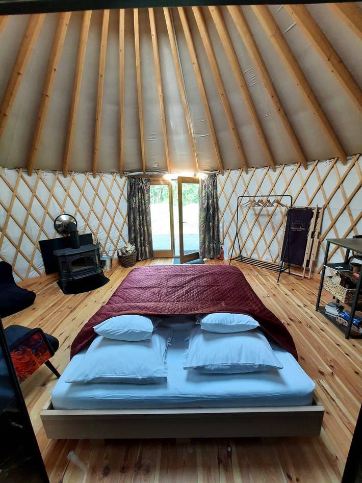 Yourte pour 2 personnes, avec jardin et jacuzzi, animaux acceptés en Pologne - 4