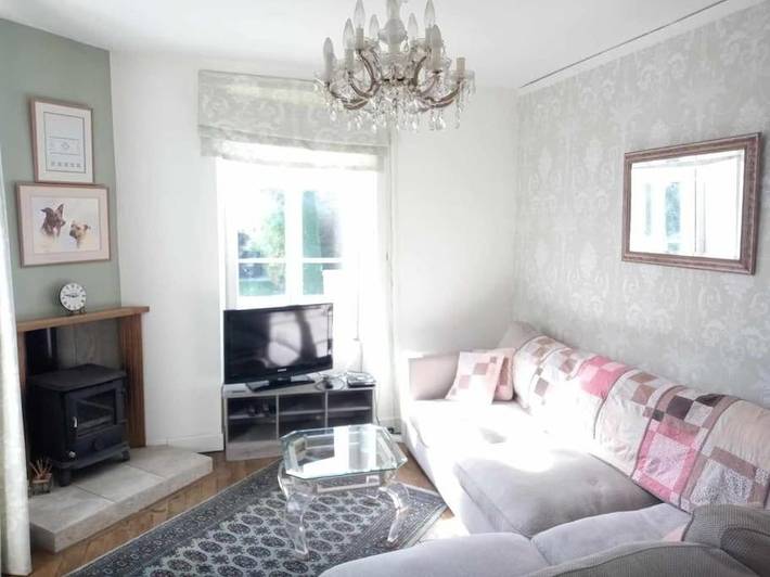 Location de vacances pour 6 personnes, avec terrasse et jardin à Montembœuf - 4