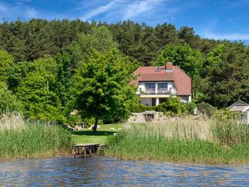 Ferienwohnung für 2 Personen, mit Seeblick und Ausblick sowie Balkon am Selliner See