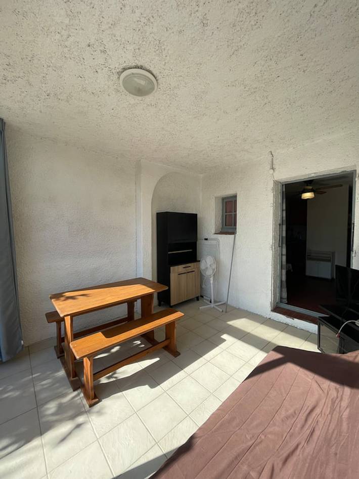 Gîte pour 4 personnes, avec terrasse à Linguizzetta - 2