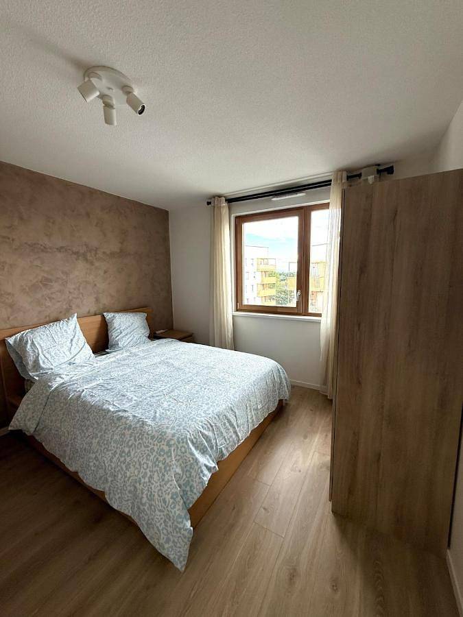 Gîte pour 6 personnes, avec vue sur le lac ainsi que vue et balcon à Ostwald - 4