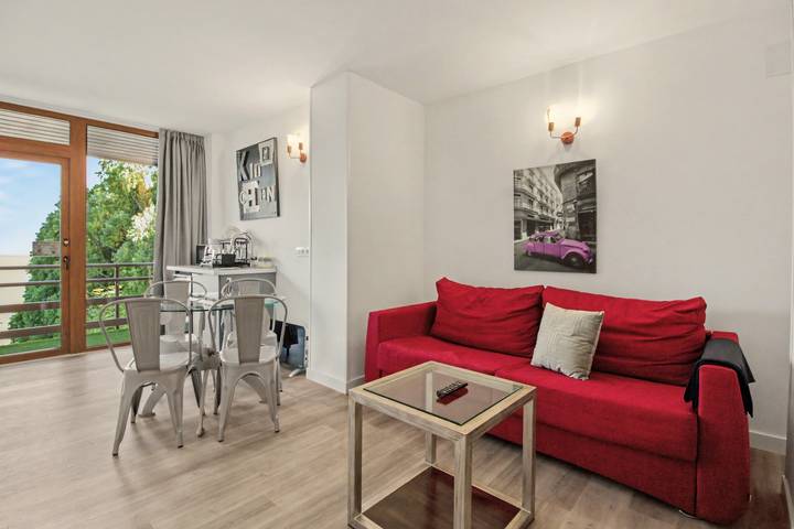 Hel lejlighed, Apartment with Mountain Views, Balcony, and Wi-Fi in Ampuero, Cantabrian Coast