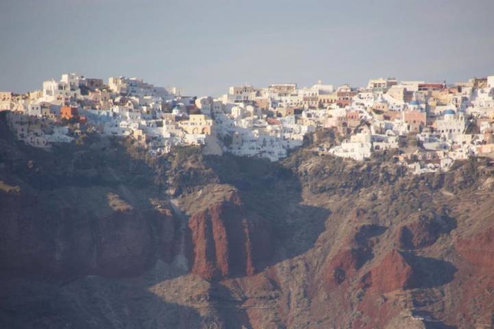 Apartamento para 2 personas, con vistas y jardín, Se admiten mascotas en Oia