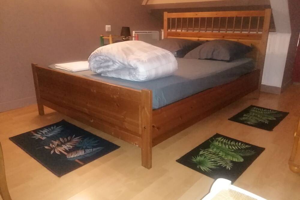 Maison cosy entièrement équipée, calme nature idéal pour famille de 4 personnes. in Broye, Région d'Autun