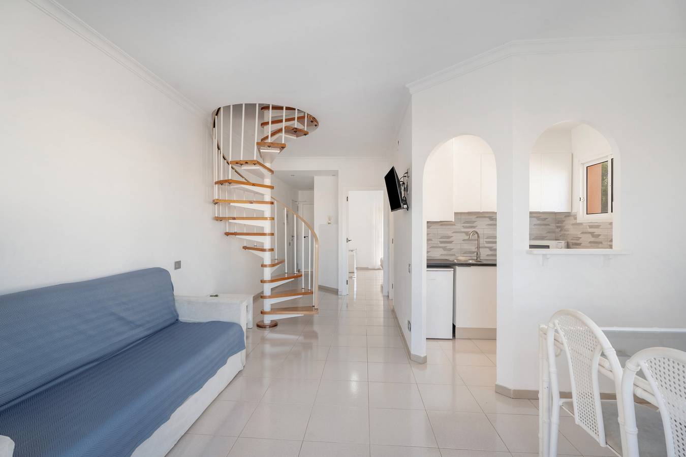 Ganze Wohnung, Ferienwohnung 'Michelangelo Resort 212' mit Gemeinschaftspool, Gemeinschaftsgarten und Klimaanlage in Las Adelfas, San Miguel de Abona