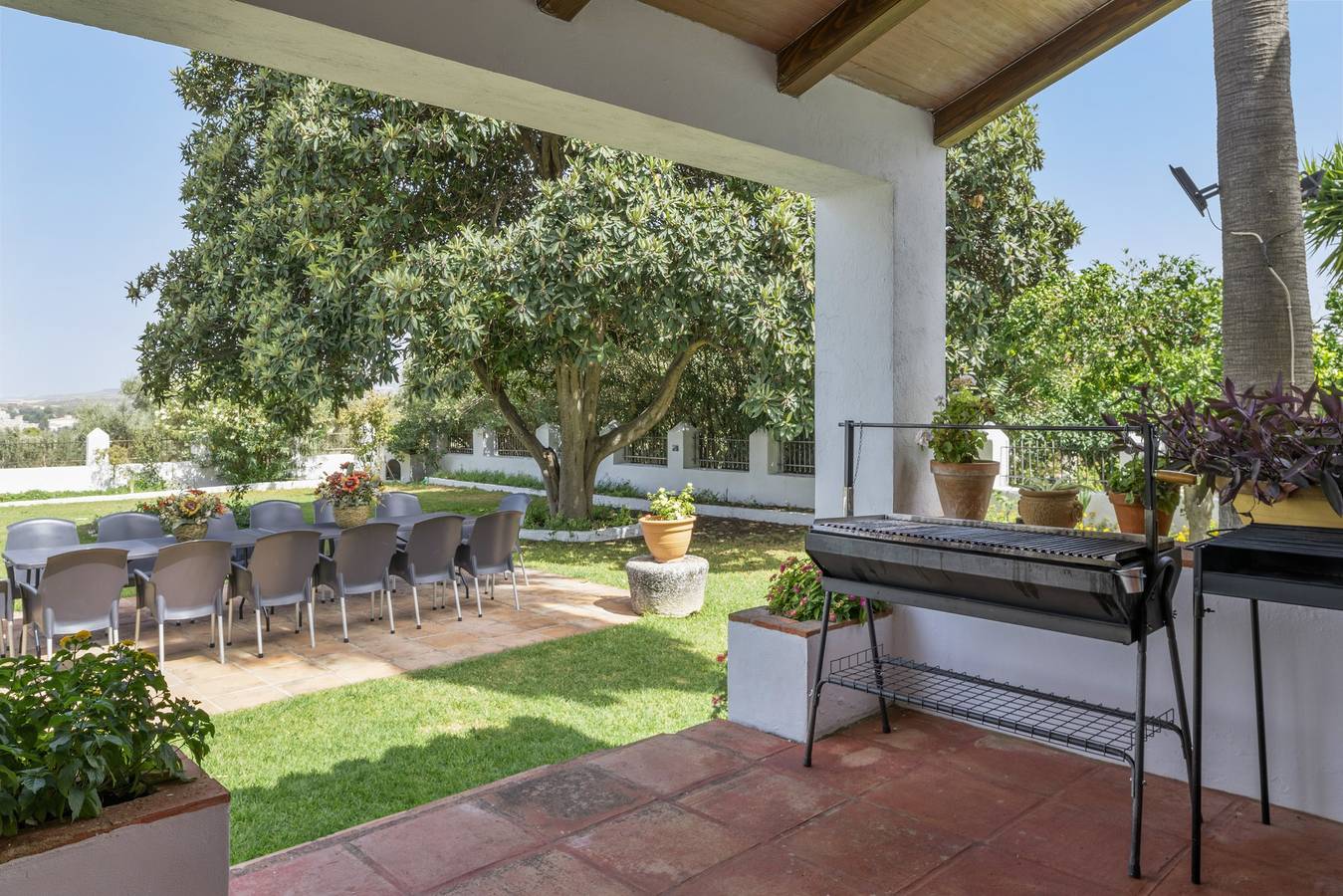 Maison de campagne 'Cortijo La Dehesa Del Pilar' avec vue sur la montagne, piscine privée et Wi-Fi in Setenil de las Bodegas, Pueblos Blancos