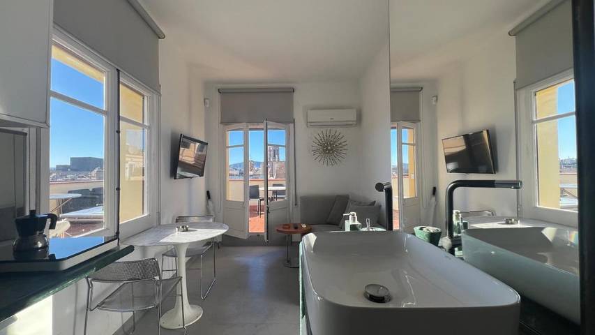 Apartamento de vacaciones para 3 personas, con terraza y vistas - 1