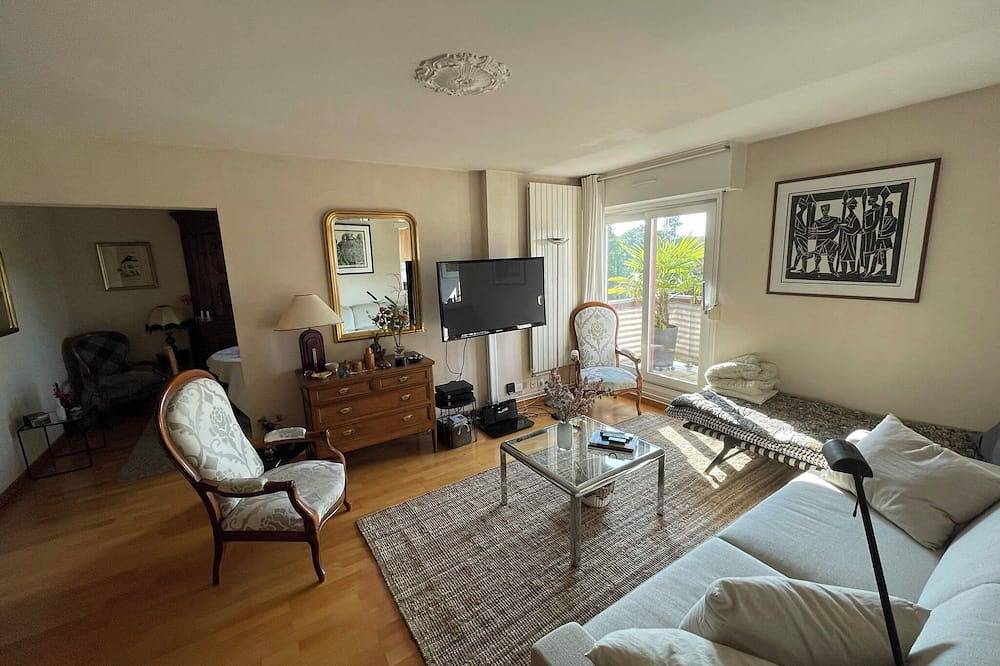 Appartement entier, Très agréable appartement au calme face au parc in Montigny-lès-Metz, Metz-Campagne