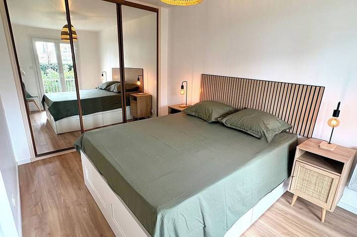 Gîte pour 4 personnes, avec balcon, animaux acceptés dans Gare De Hyeres - 3