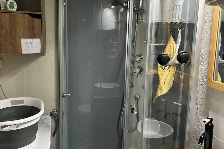 Ganze Wohnung, 200m vom Strand Wohnung mit 2 Schlafzimmern, großem Balkon, Privatparkplatz, ideal für Paare mit Kindern in Le Barcarès, Côte d'Améthyste