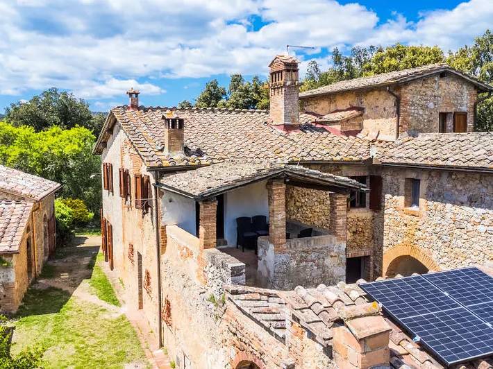 Location de vacances pour 8 personnes, avec piscine et jardin à Sienne - 3