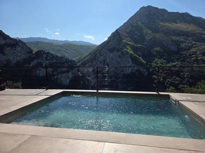 Casa rural para 5 personas, con Terraza y Jardín además de Piscina y Vistas en Morcín - 2