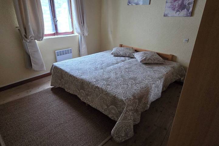 Location de vacances pour 4 personnes, avec terrasse, animaux acceptés à Taulis - 4