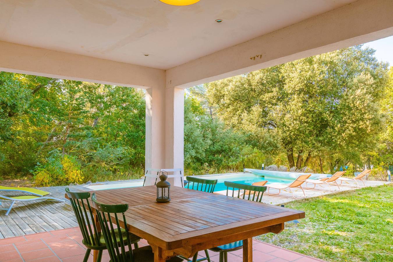 Villa „Bignone“ mit privatem Pool, privater Terrasse und Wlan in Régusse, Brignoles Region