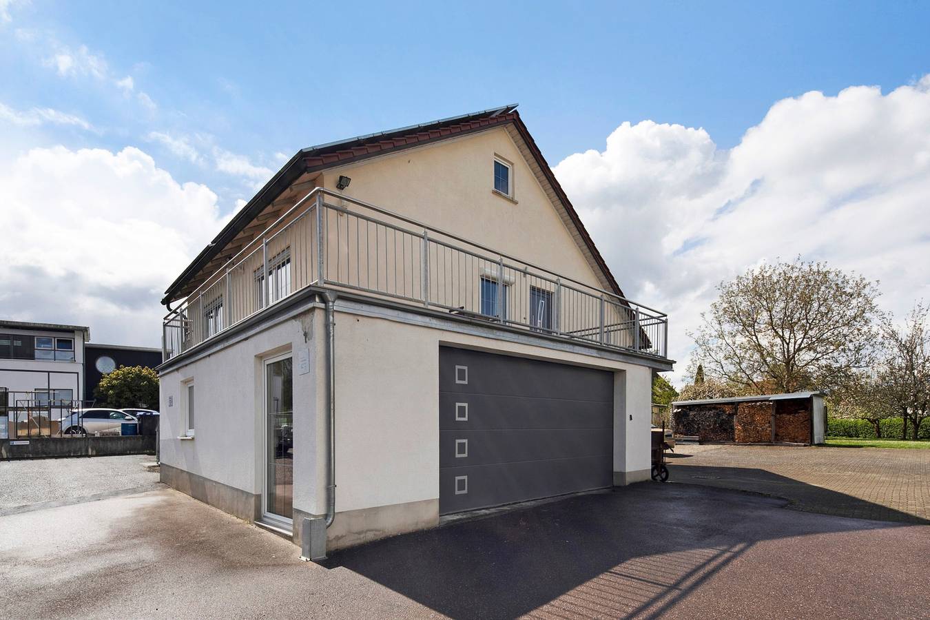 Ganze Wohnung, Ferienwohnung 'Friedmann' mit privatem Garten, Balkon und Wlan in Offingen, Bayerisch Schwaben