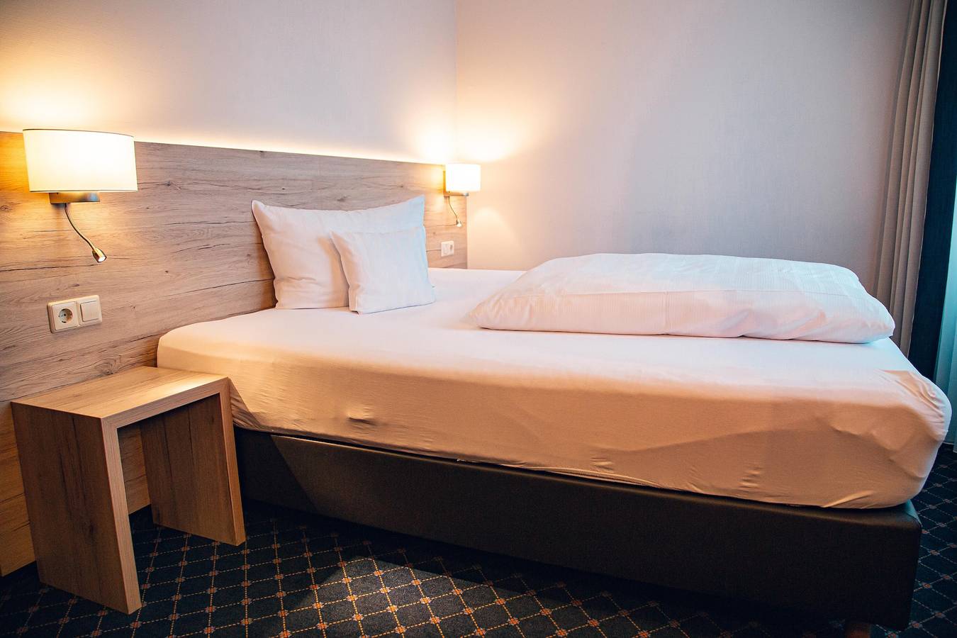 Einzelzimmer, Dusche, Wc, Standard in Einbeck, Weserbergland