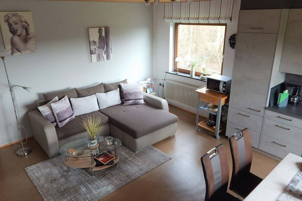 Ferienwohnung Mersch - Ruhige und komfortable Ferienwohnung in Vierherrenborn, Landkreis Trier-Saarburg