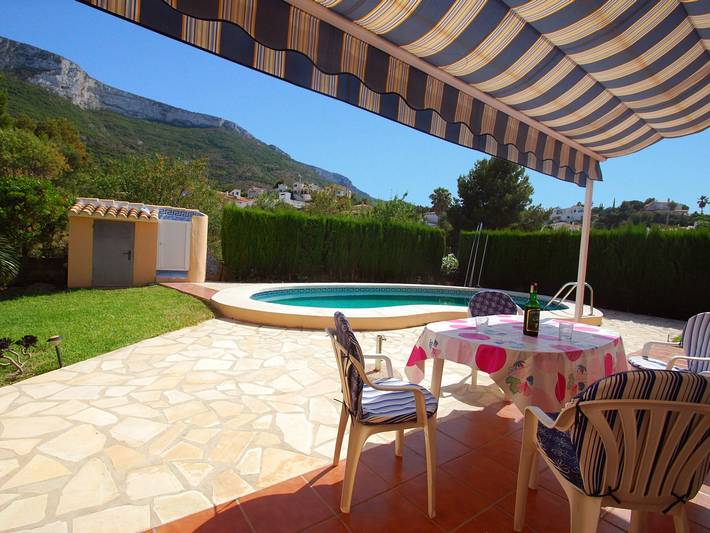 Villa für 6 Personen, mit Terrasse und Garten in Dénia - 4