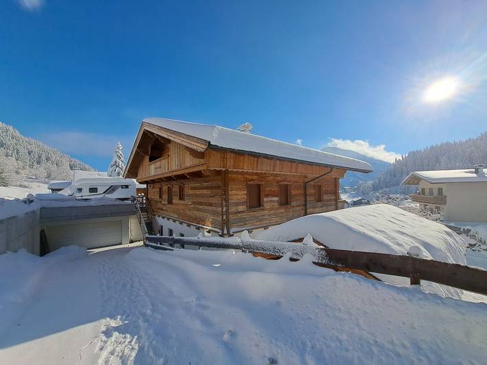 Ferienwohnung für 5 Personen, mit Balkon und Garten in Wildschönau