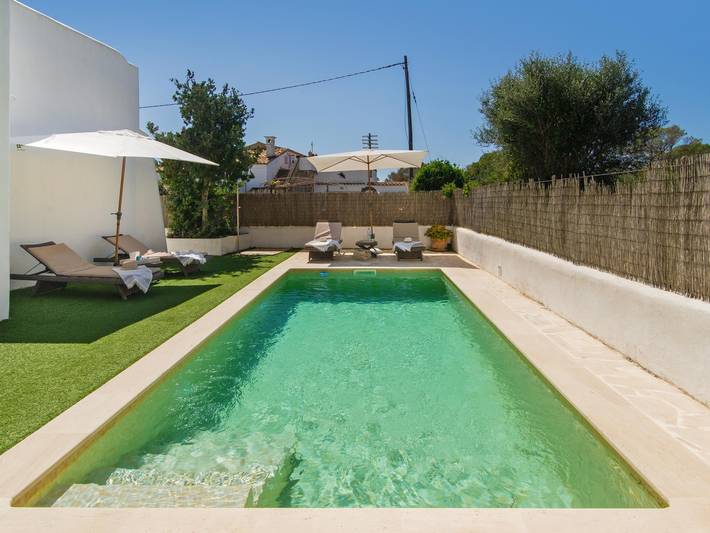 Finca für 6 Personen, mit Garten und Meerblick sowie Terrasse und Pool, kinderfreundlich in Cala Figuera - 4