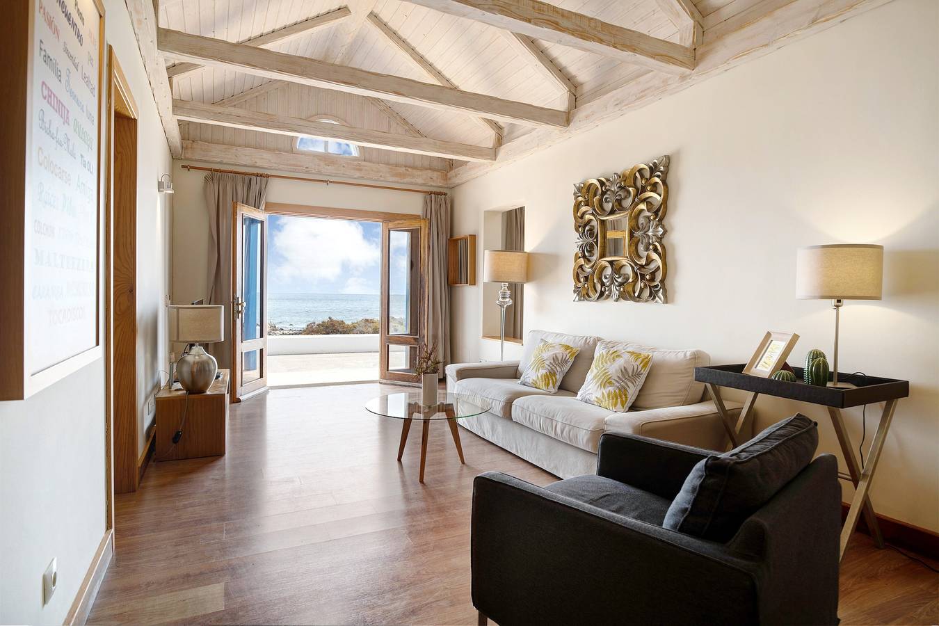 Maison de vacances moderne Welling avec vue sur la mer et terrasse in Punta de las Mujeres, Haría