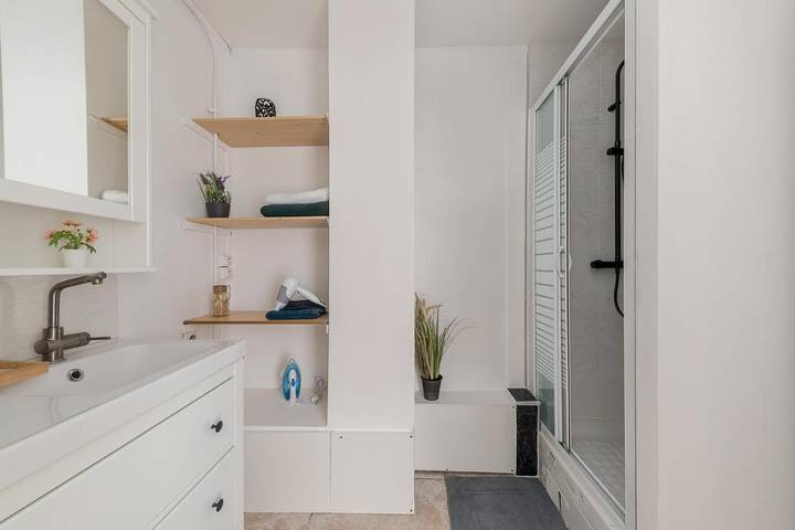 Gîte pour 10 personnes, avec balcon à Saint-Étienne-du-Rouvray - 3