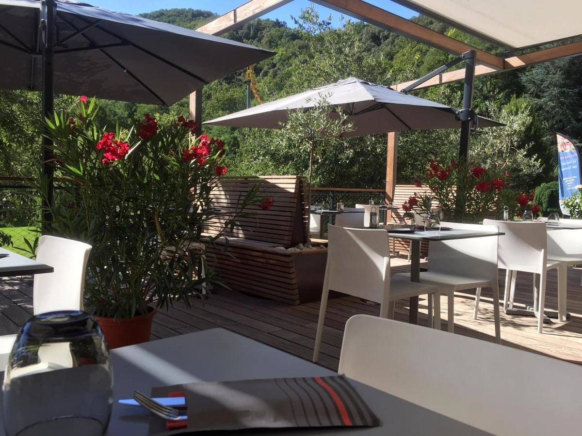 La Résidence du Spa et la Résidence des Thermes in Neyrac les Bains, Meyras