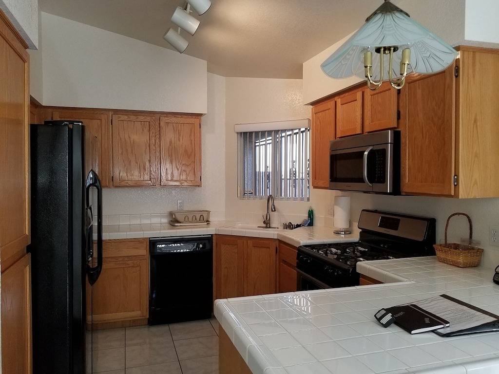 Charmant, sauber, erschwinglich 1-Geschichte, in der Nähe Strip, Golf, Parks, 2 + Monate $ 95 Nacht in Las Vegas, Red Rock Canyon