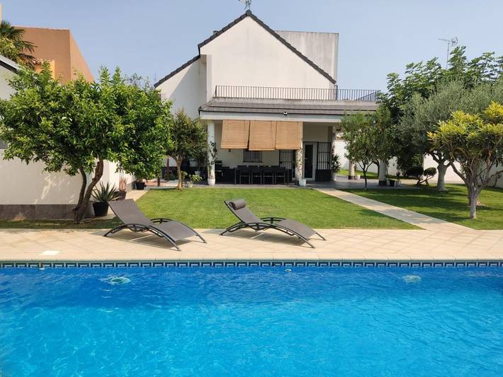 Casa de vacaciones para 9 personas, con jardín y piscina - 1