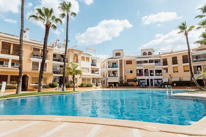 Holiday rental for 3 people, with pool and garden in Mazarrón