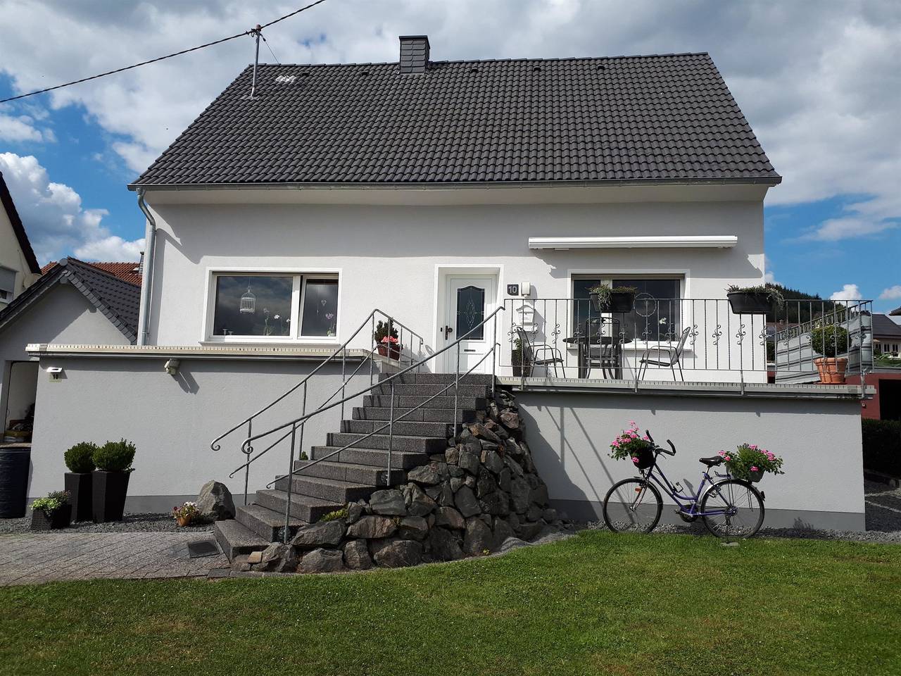 Ganze Ferienwohnung, Ferienwohnung Thönnes in Oberstadtfeld, Vulkaneifel