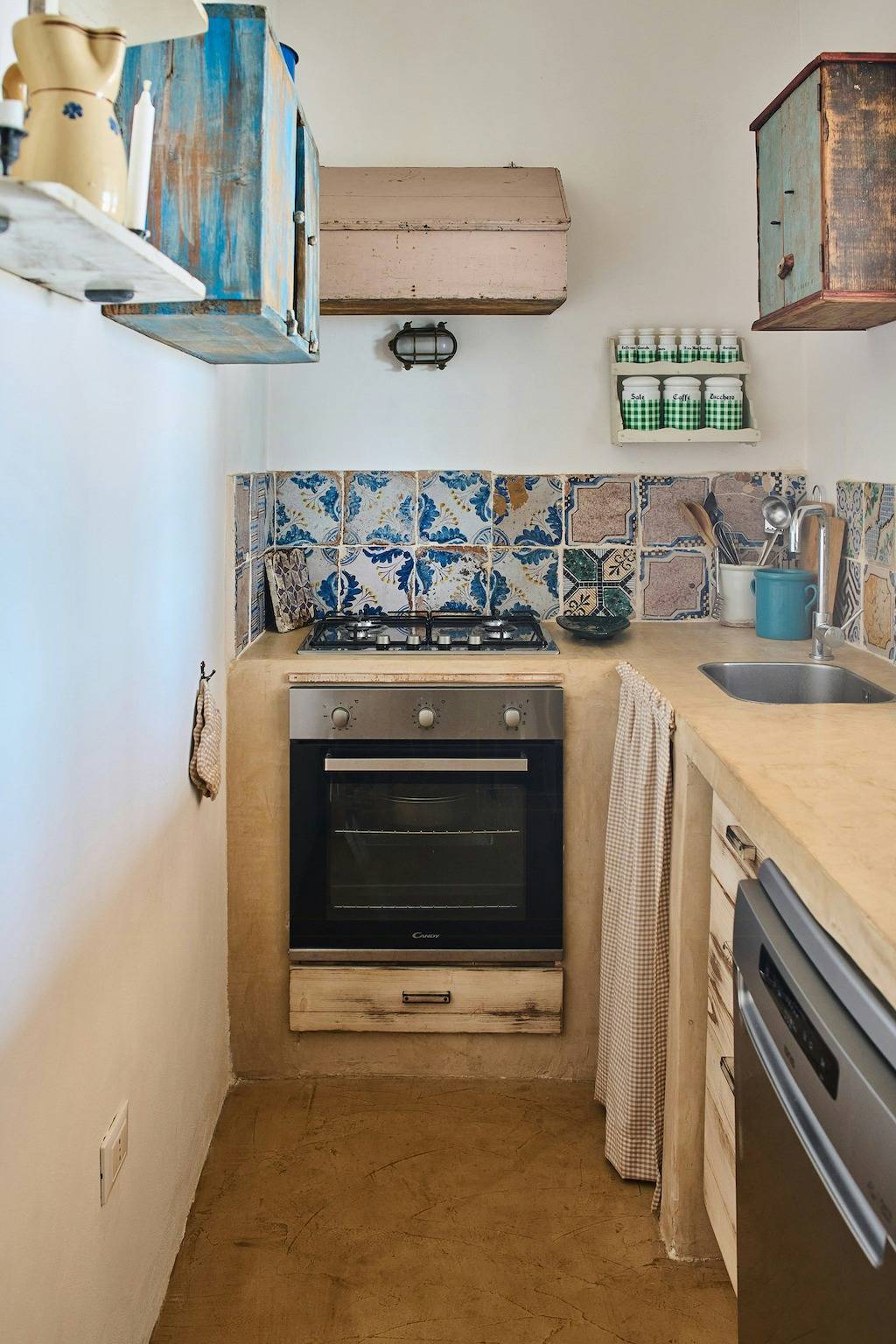Moderne Villa inmitten der Olivenhaine von Ostuni in Certosa, Ostuni