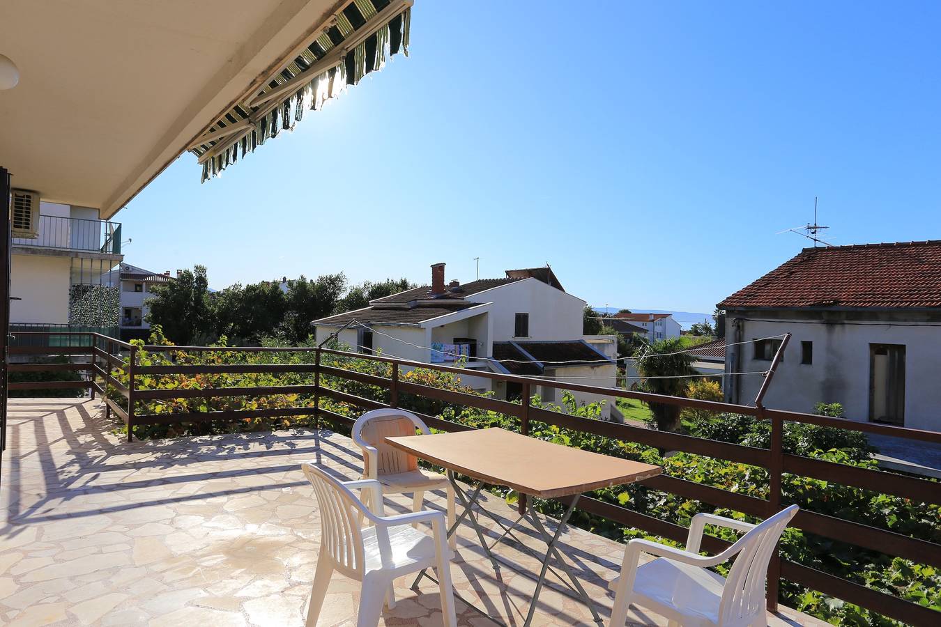 Ganze Wohnung, 3-Zimmer-Ferienwohnung mit Terrasse Kastel Stari, Kastela A-16344-b in Kastel Stari, Kaštela