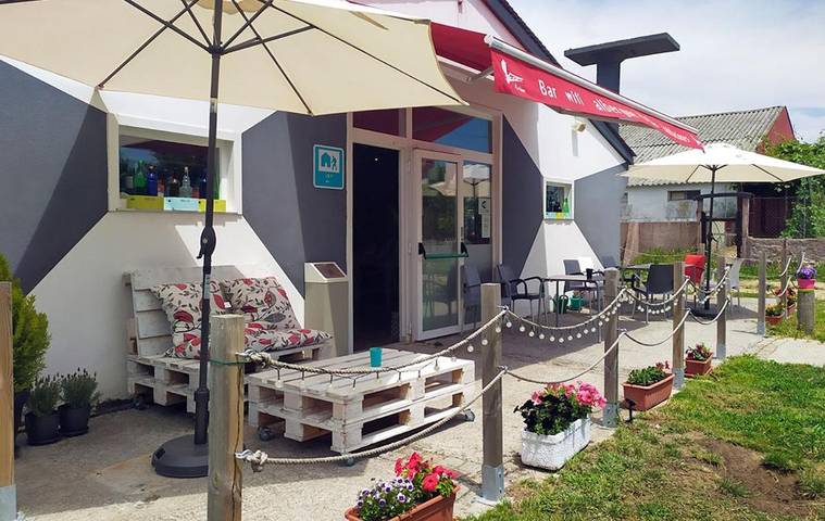 Location de vacances pour 2 personnes, avec terrasse ainsi que vue et jardin à Palas de Rei - 4