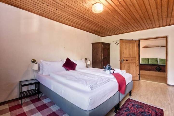 Ganze Wohnung, Historisches Kirchengebäude im Retro Chic Flair in Riffian, Passeiertal
