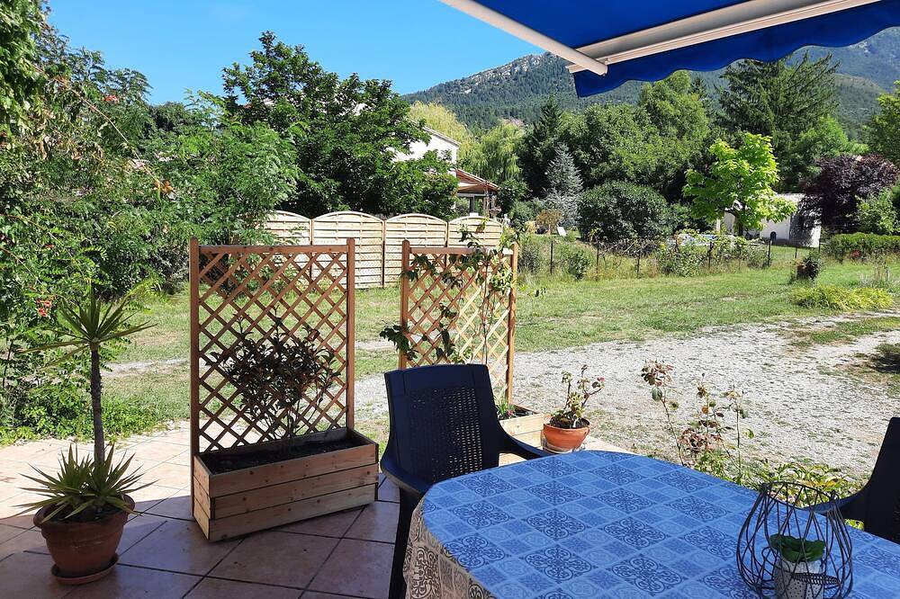 Villa Verdon Castellane Très Agréable Villa Spacieuse, Grand Jardin Arboré in Castellane, Regionaler Naturpark Verdon