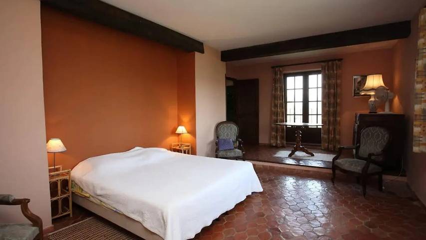Gîte pour 9 personnes, avec jardin et piscine dans Village de Gordes - 4
