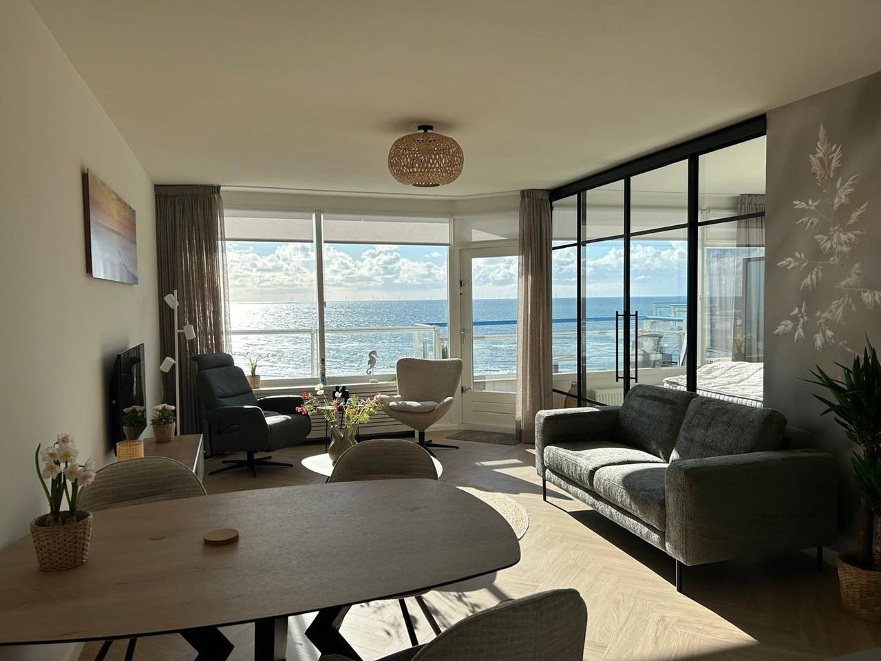 Penthouse Sterflat247 befindet sich im 10. Stock in Egmond, Egmond aan Zee