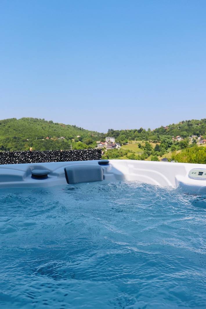 Location de vacances pour 18 personnes, avec piscine et jardin en Bosnie - 4