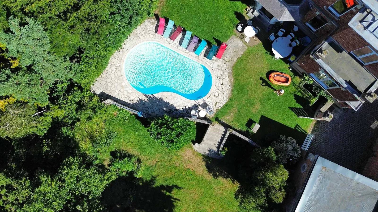 Maison confortable avec piscine privée à Bailleul in Bailleul, Région de Dunkerque