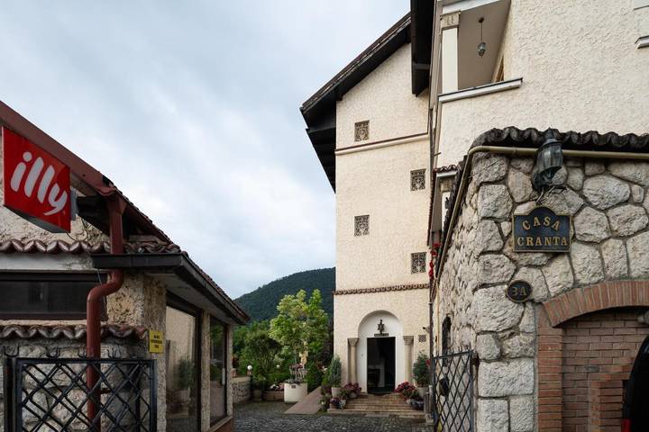 Maison d’hôte pour 3 personnes, avec Terrasse et Jardin à Brașov - 3