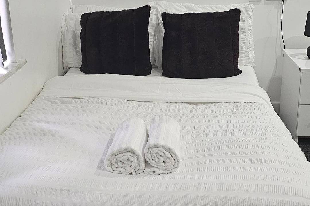 Entire studio, Cosy Studio in Leicester City in Leicester, Heart of England