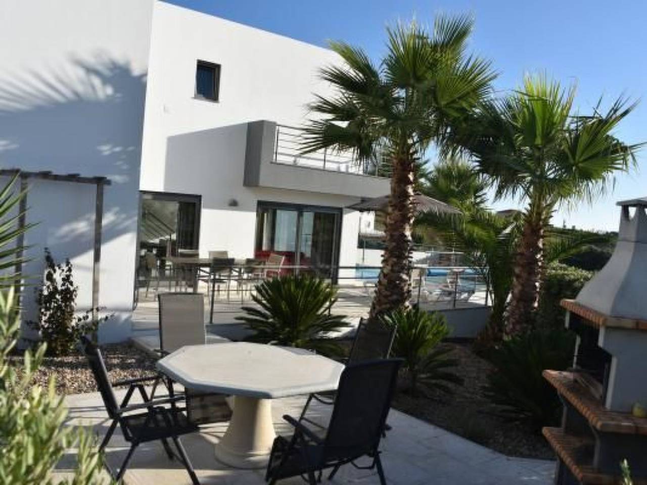Moderne Villa mit privatem Pool und Meerblick in Atalaia, Distrito de Lisboa