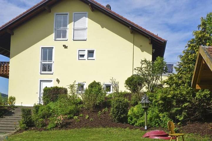 Ferienwohnung für 2 Personen, mit Garten und Balkon - 1