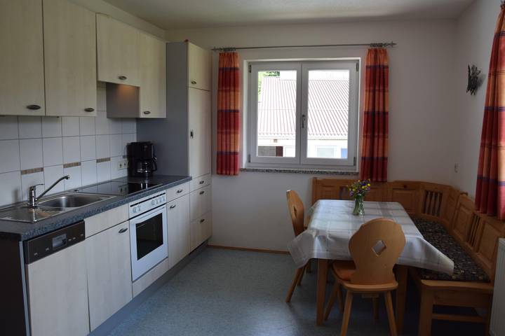 Ganze Ferienwohnung, FeWo 2/ 1 Schlafraum/ Dusche, Wc in Isny im Allgäu, Region Bodensee-Oberschwaben