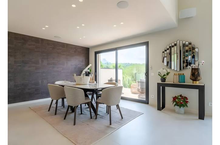 Villa pour 8 personnes, avec vue sur le lac ainsi que jardin et sauna à Talloires - 3