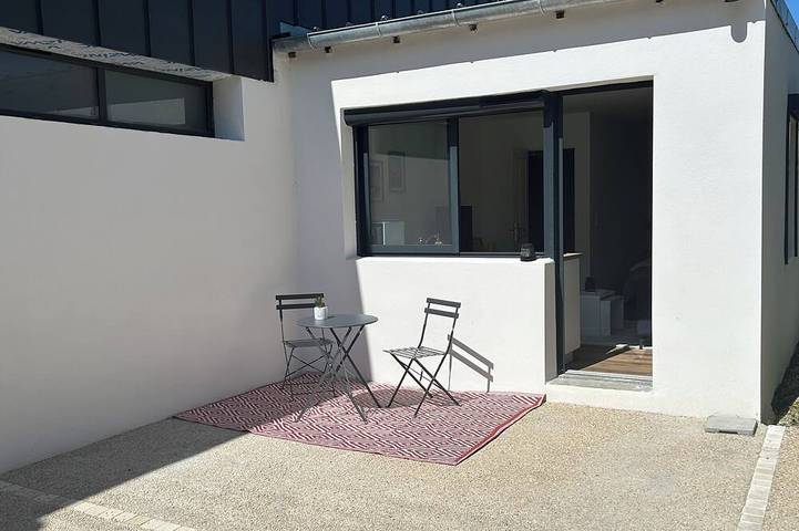Charmant studio avec terrasse et cour fermée ( pr in Niort, Región de Niort